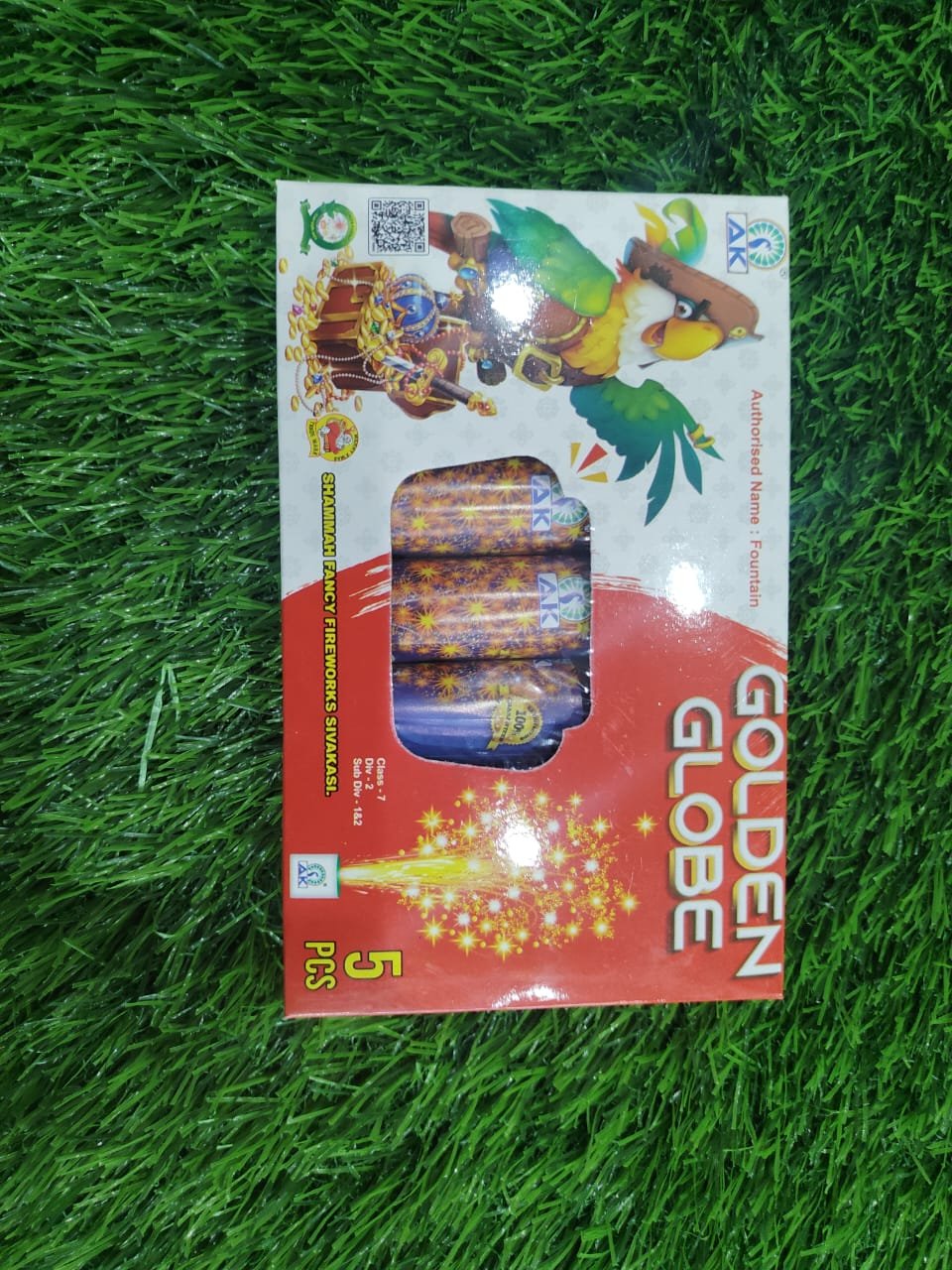 GOLDEN GLOBE (5 Pieces)